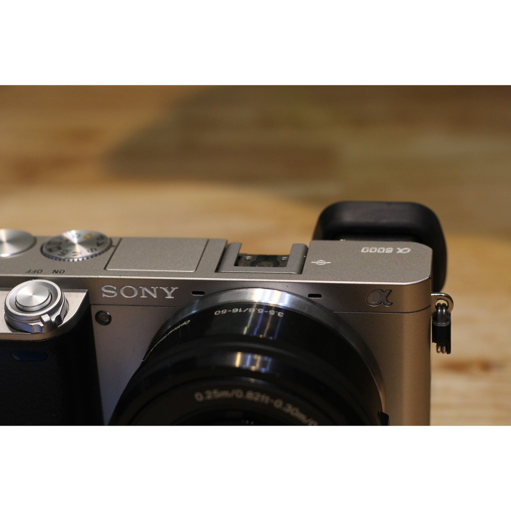 Máy ảnh Sony Alpha 6000 kèm kit