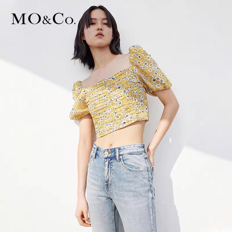 Áo hoa vàng Mo&Co
