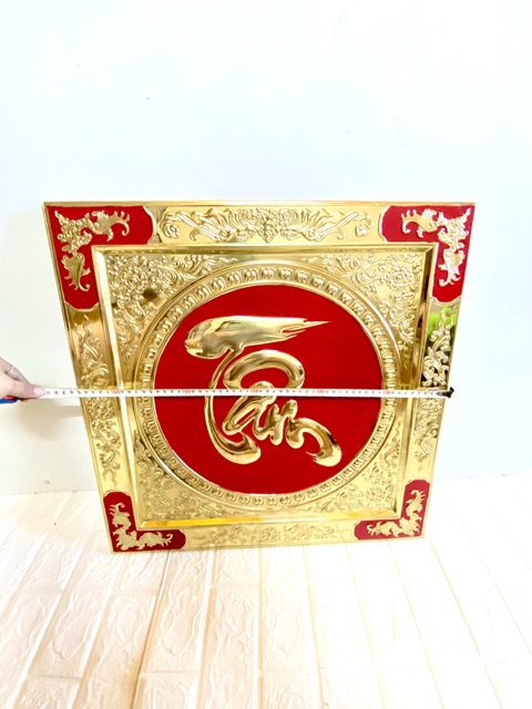 CHỮ TÂM NỀN ĐỎ KÍCH THƯỚC 55x55cm nặng 2.2 kg chất liệu bằng đồng nguyên tấm 💯