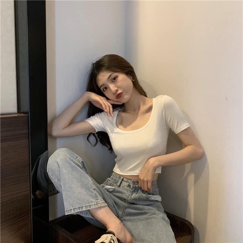 Áo Cổ vuông tay ngắn croptop thun nữ cao cấp đen trắng đẹp tuyệt trẻ trung năng động xịn xò tình yêu năng động tự tin