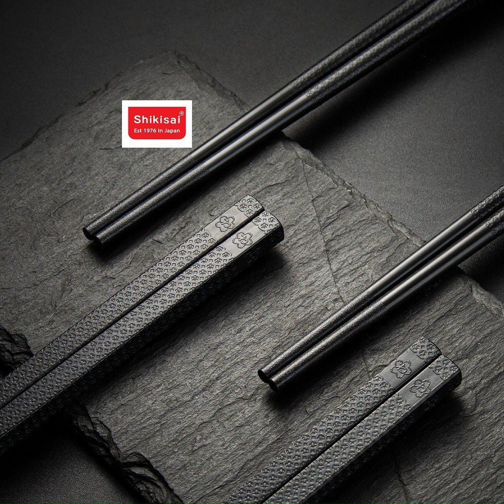 Đũa Nhật Hoạt Tiết Hoa Anh Đào / Hoa Cúc Kháng Khuẩn Nhập Khẩu Nhật Bản Shikisai