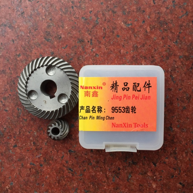 Bánh răng máy mài 9553