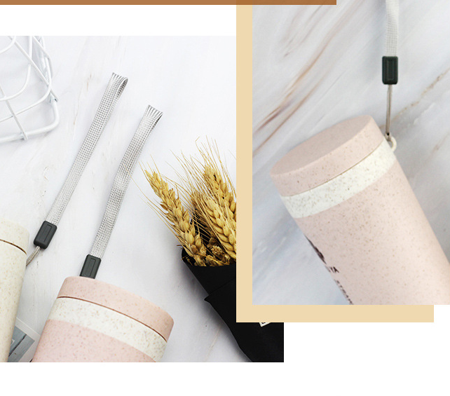 Bình nước giữ nhiệt hai lớp làm từ sợi rơm sáng tạo tiện lợi