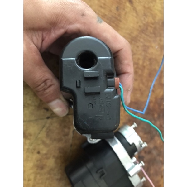 Xương nhôm và mô tơ Toyota nhật lắp cho Mazda