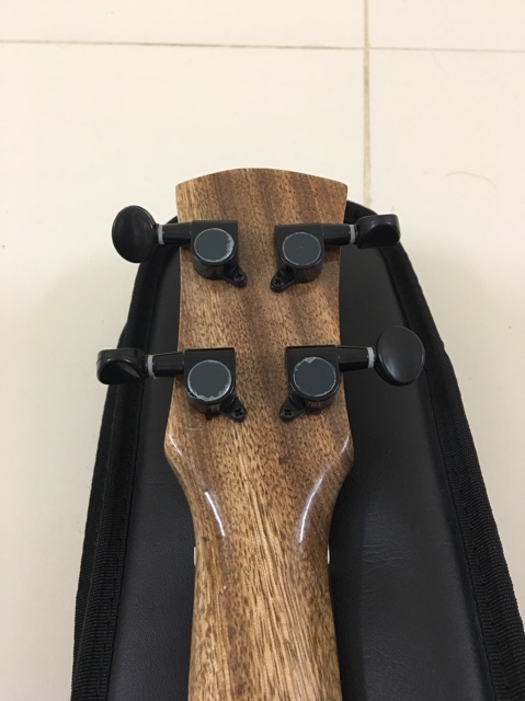 Ukulele điệp ( kèm tuner )