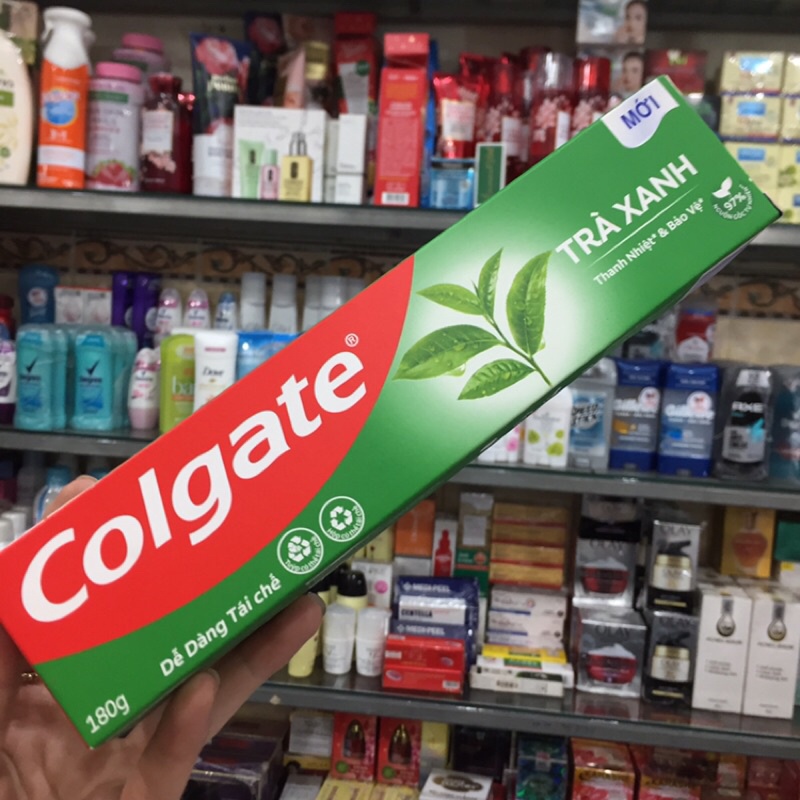 KEM ĐÁNH RĂNG COLGATE TRÀ XANH 180G