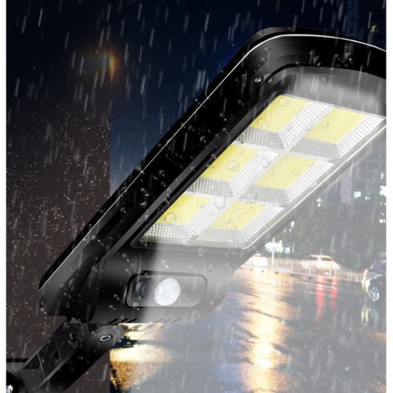 Đèn năng lượng mặt trời sân vườn solar light chống bão 150WFREESHIPĐèn 6 mắt năng lượng có điều khiển từ xa