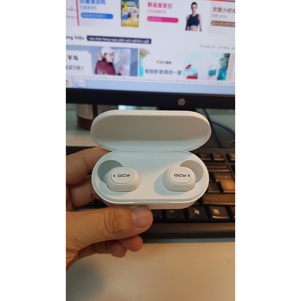 Tai nghe qcy t2c trắng