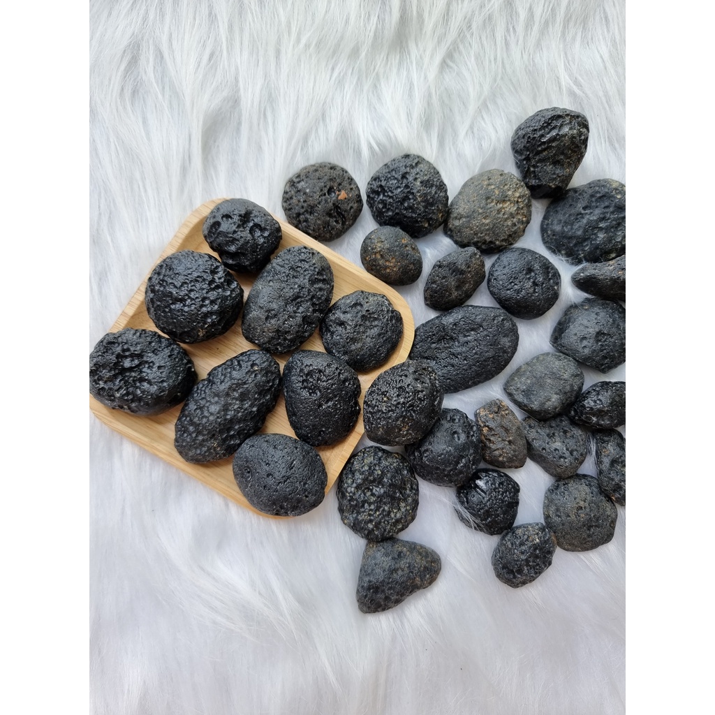 Đá thiên thạch Tektite (Tectit) Việt Nam, đá phong thủy, thanh tẩy Tarot, Reiki, thiền định