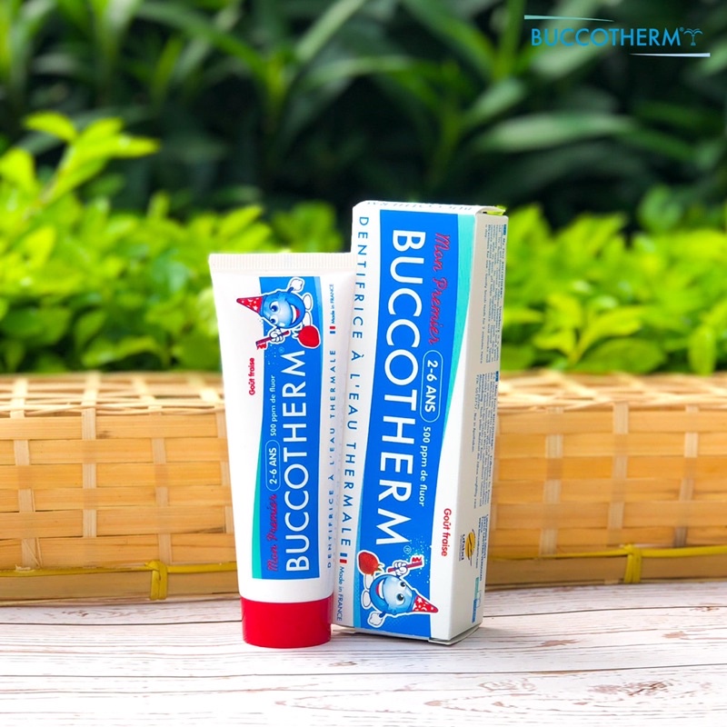 Kem đánh răng hữu cơ trẻ em vị dâu Buccotherm 50ml cho bé từ 2-6 tuổi