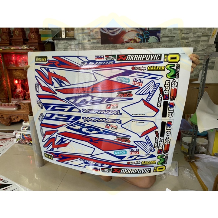 ( Quí khách vui lòng mang ra tiệm cho thợ dán ) Tem winner RS150 xanh