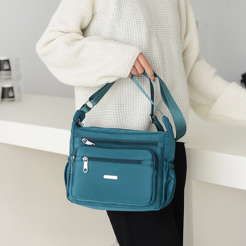 Túi Đeo Chéo Vải Oxford Siêu Nhẹ Nhiều Ngăn Tiện Dụng Cho Nữ