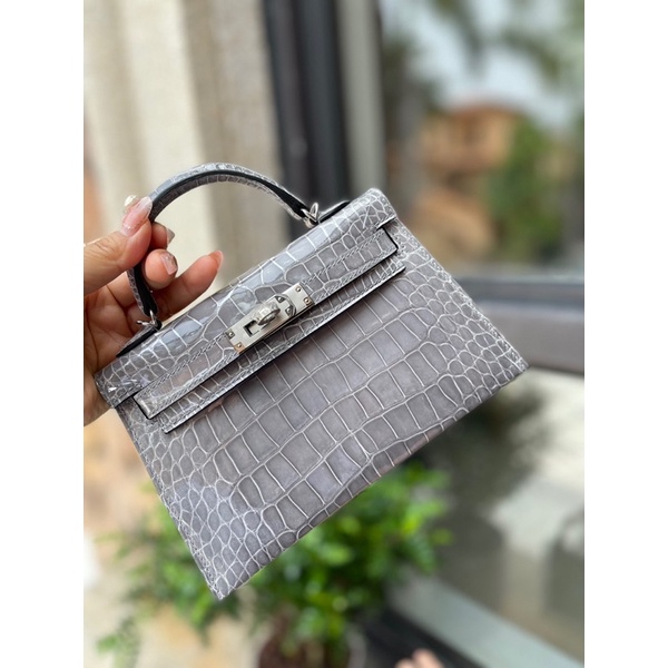 Túi xách nữ thương hiệu Hermes Kelly 25 da cá sấu nhập khẩu được thêu tay toàn bộ