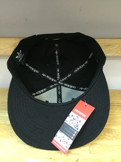 Mũ snapback Addidas đen MHH288