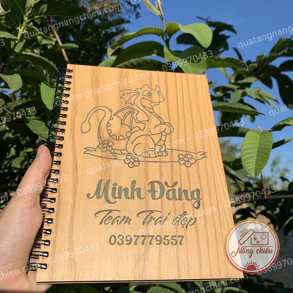 Sổ tay khắc hình con Rồng_ Bìa gỗ khắc laze, gáy lò so, sổ nhật ký lưu bút