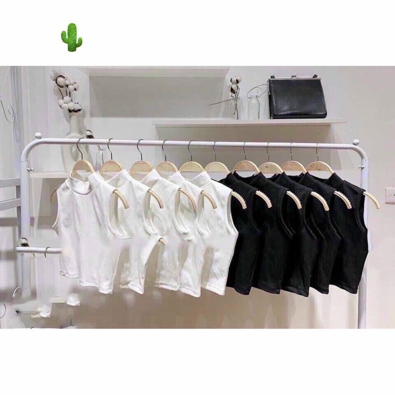 Áo croptop 3 lỗ ôm body dáng chuẩn