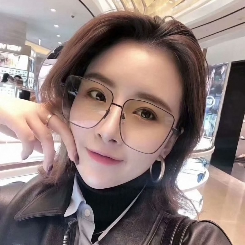 Mắt kính gọng lớn chống tia sáng xanh thời trang cho nam và nữ