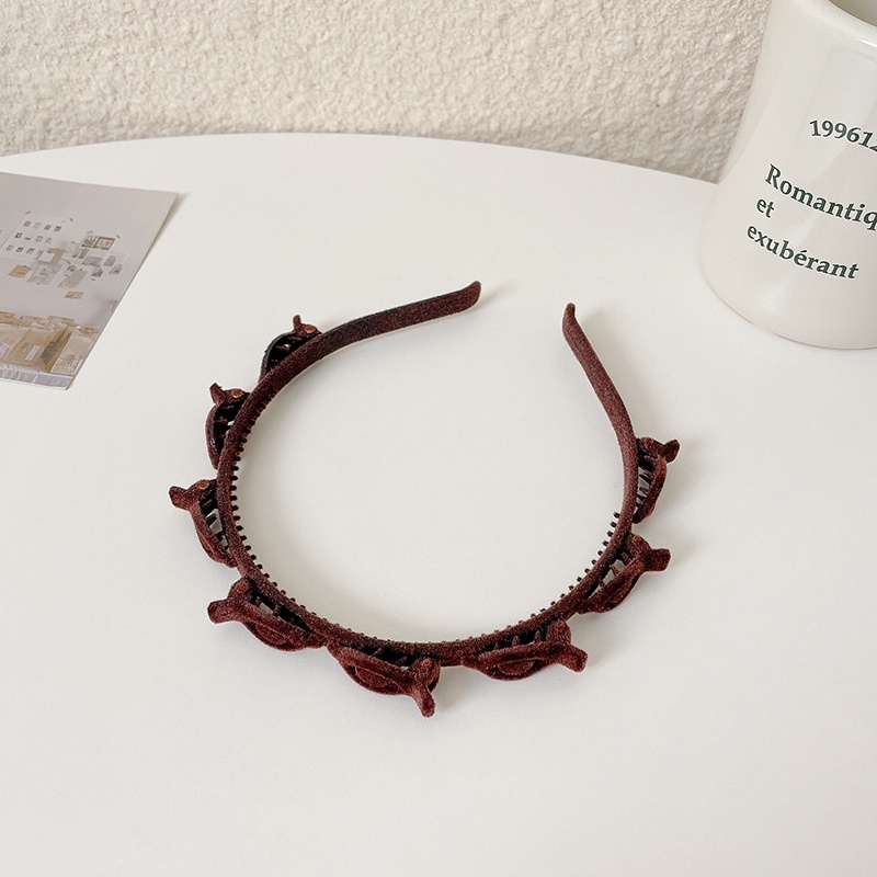 Kẹp tóc mái phong cách Hàn Quốc dành cho nữ