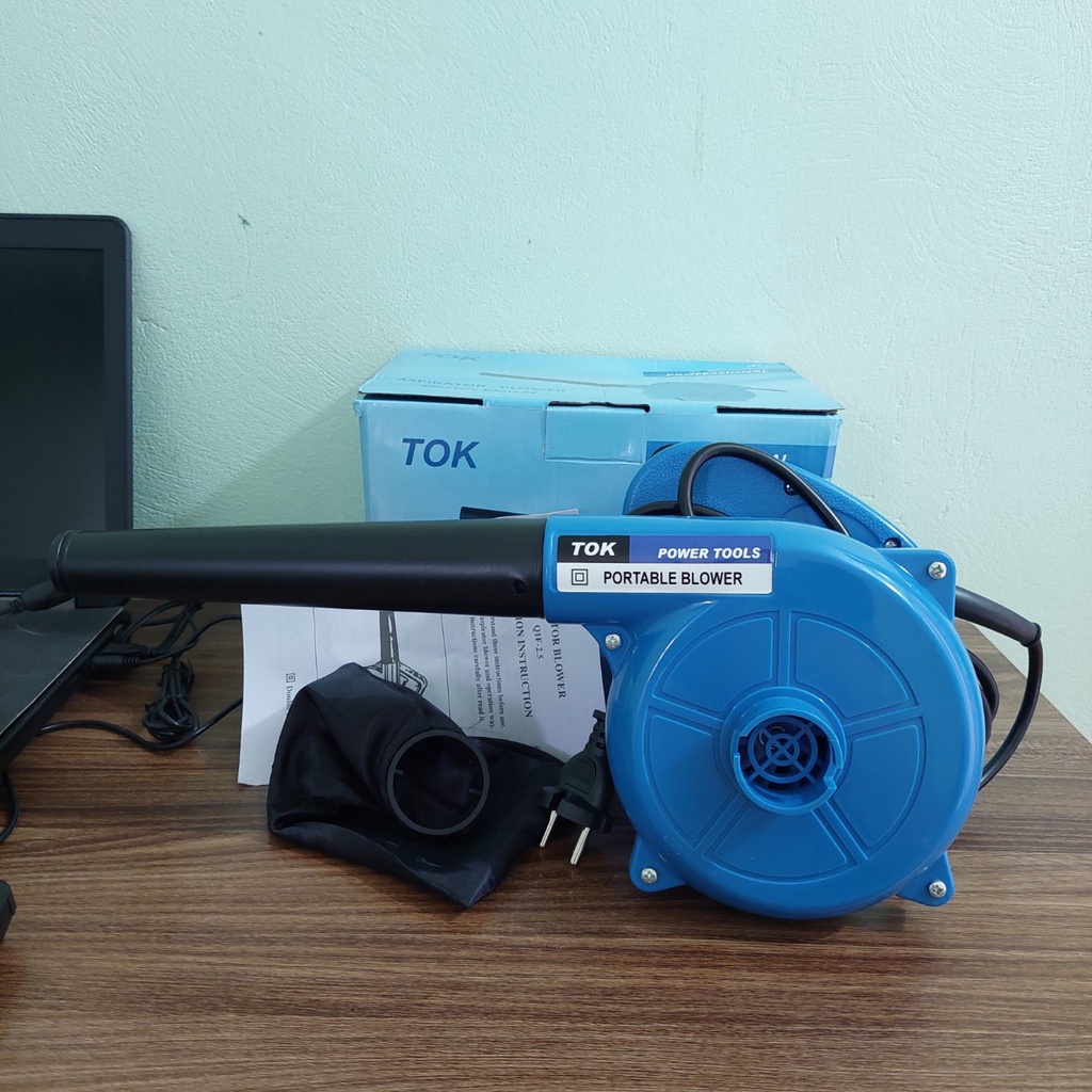 Máy thổi, hút bụi TOK 1003 - 1000W. 6 cấp thổi tiện dụng