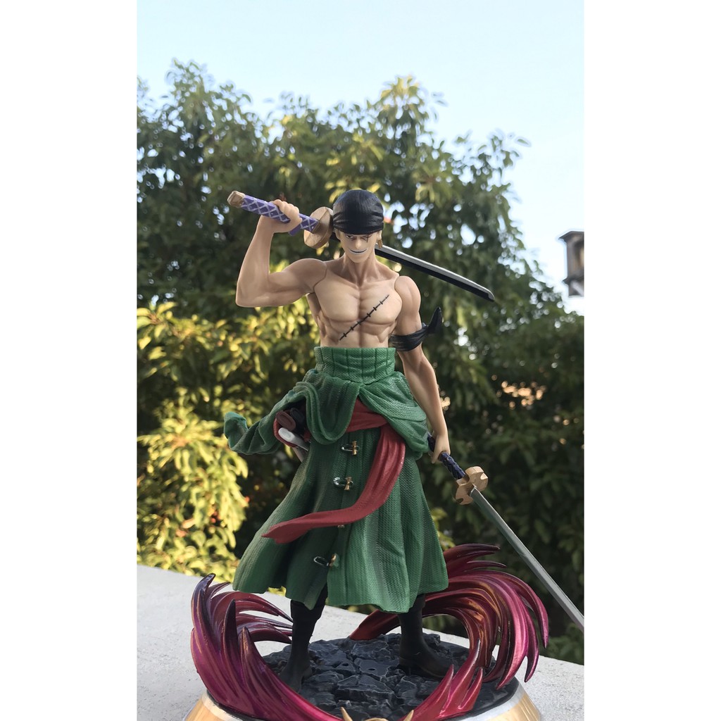 💝 Mô hình nhân vật Zoro trong anime