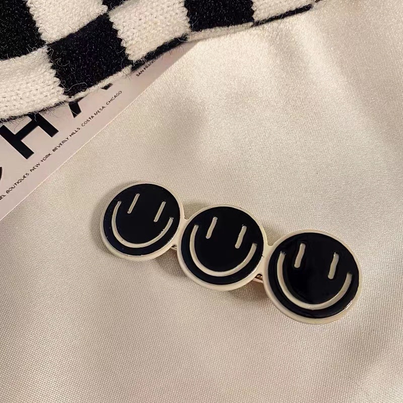 1 Kẹp Tóc Họa Tiết Hình Học Màu Trắng Đen Thời Trang Cho Nữ