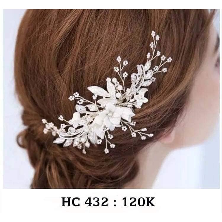 Cài hoa đá xinh lắm luôn, Giá chỉ 120k