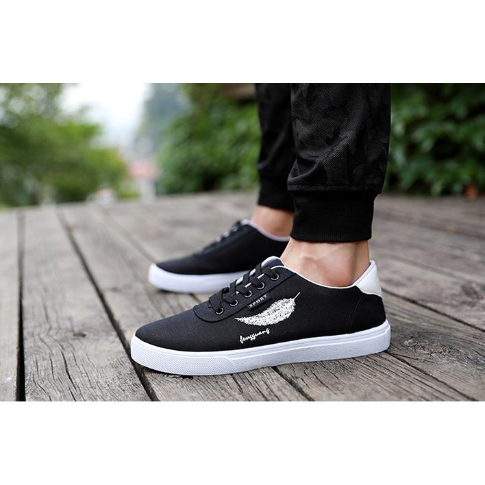 Giày Nam Dáng Hàn Phong Cách Giản Dị Nam Sinh Hot năm 2019 026 | BigBuy360 - bigbuy360.vn