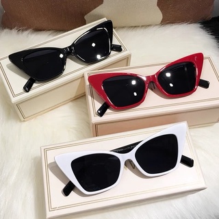 Kính Celin Mắt Vếch Đi Biển