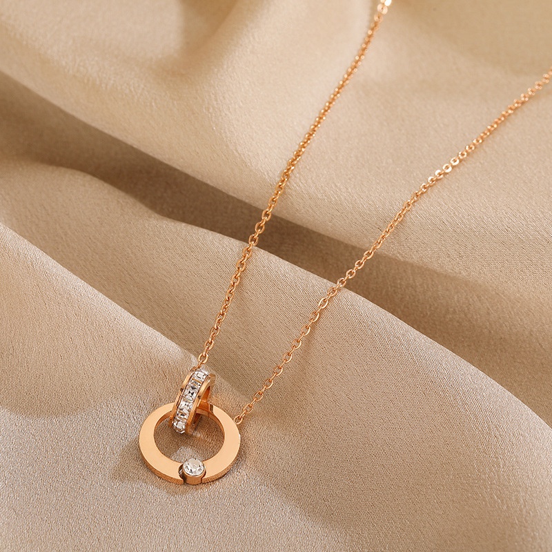 Dây chuyền nữ titan Eleanor Accessories mặt tròn đính đá phụ kiện trang sức 3467