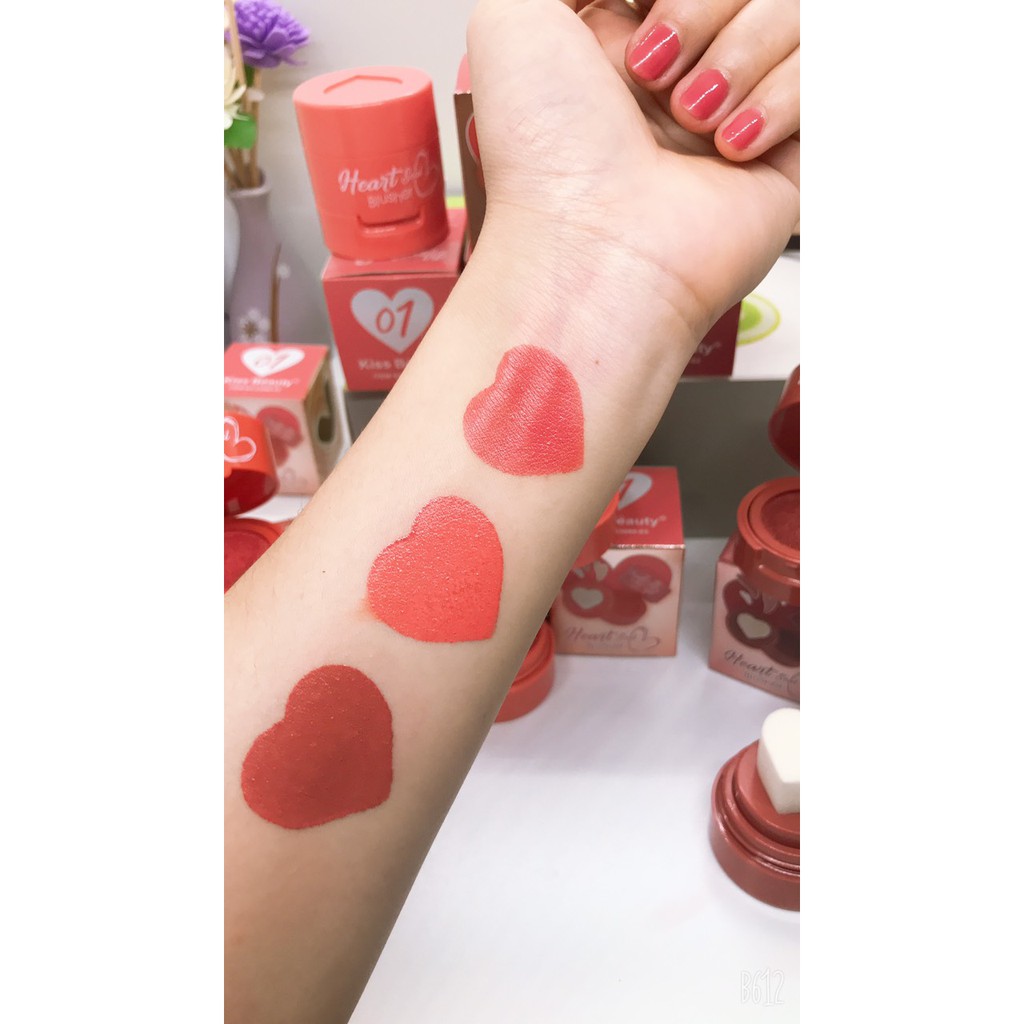 Má hồng cushion trái tim HeartSeal Kissbeauty | BigBuy360 - bigbuy360.vn