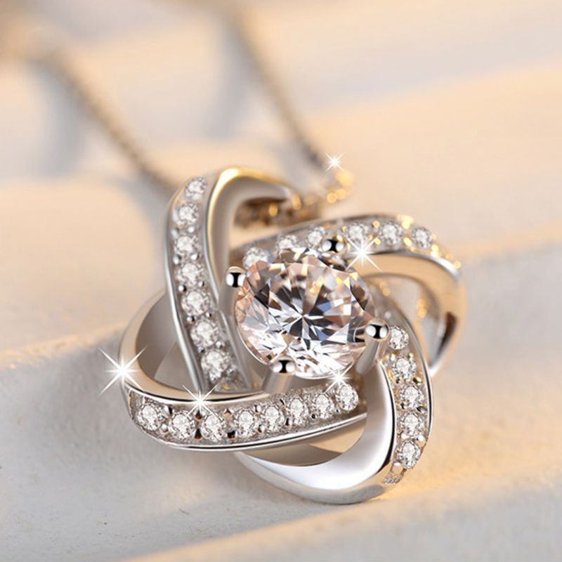 Vòng cổ Mặt Ngôi Sao Đính Đá Pha Lê Thời Trang Dành Cho Nữ