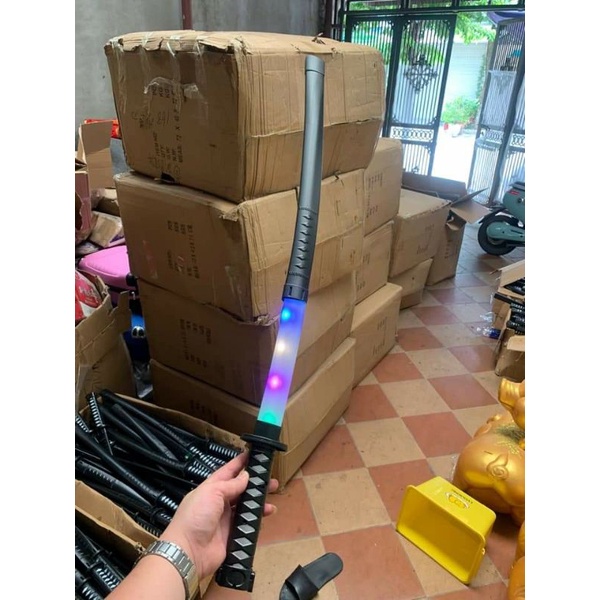 Kiếm phát sáng 9 Led, đồ chơi phát sáng 9 Led, kiếm nhật phát sáng cho trẻ em