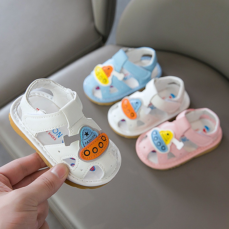 Sandal tập đi cho bé trai bé gái gắn hình ô Tô siêu dẽ thương