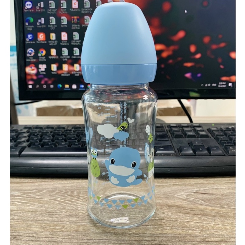 Bình sữa thủy tinh cổ rộng  240ml KU.KU DUCKBILL Ku5865