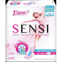 Băng vệ sinh Diana Sensi Siêu Mỏng Cánh 8 miếng