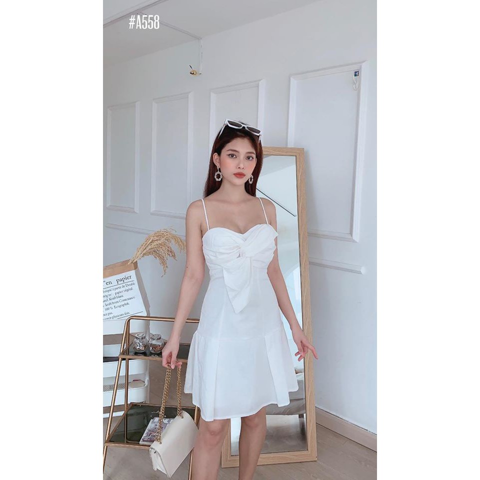 Đầm maxi 2 dây xoắn ngực dễ thương Wan Dress