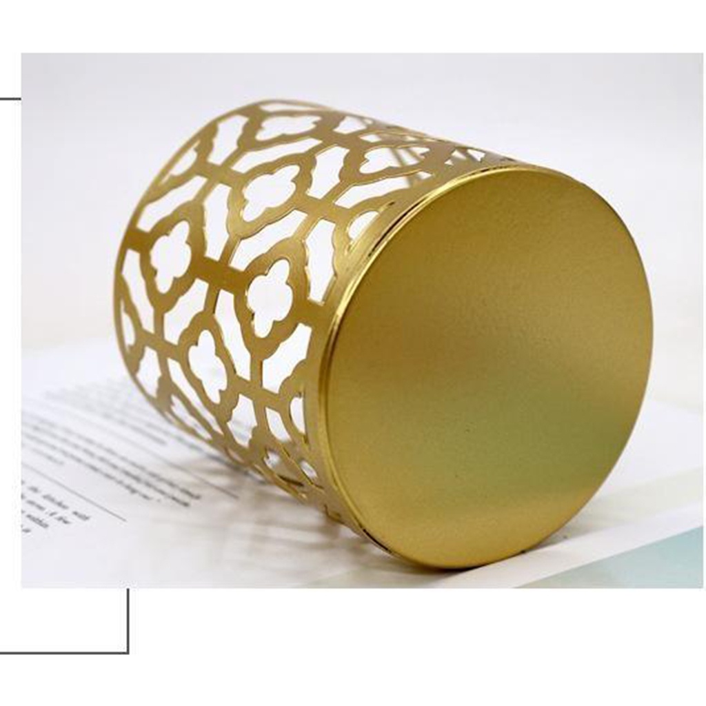 Đế nến mini kiểu rỗng để bàn bằng sắt trang trí nhà cửa