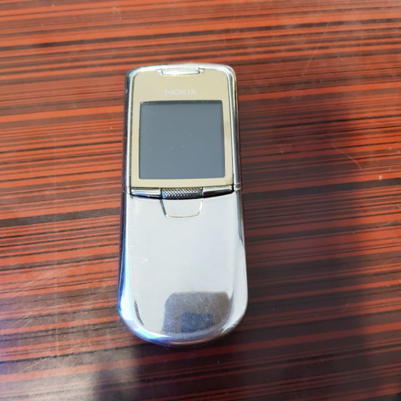 Điện thoại NOKIA 8800 HÀNG CHÍNH HÃNG - Bao cổ , bao sang