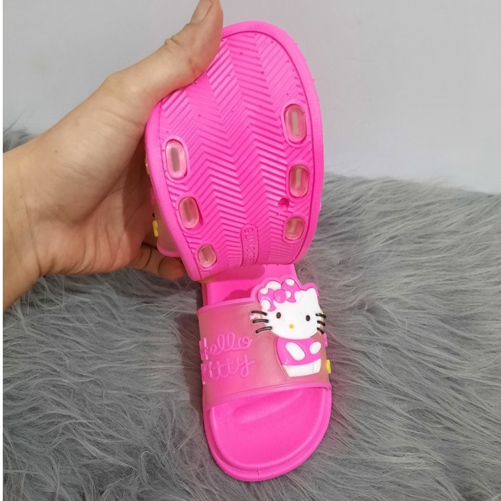 DÉP LÊ MÈO HELLO KITTY  BÉ GÁI ( ĐO CHIỀU DÀI CHÂN BÉ)