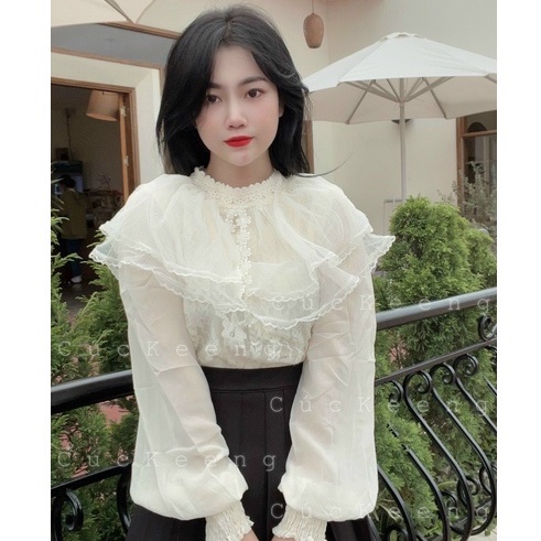 Áo tiểu thư cách điệu vintage Áo ren dài tay Áo tay bồng cổ tròn tay bo 2 màu be trắng