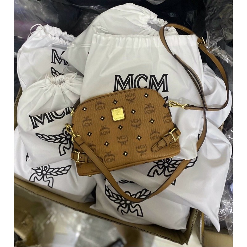 TÚI MCM CROSS NAG DÁNG HẾN