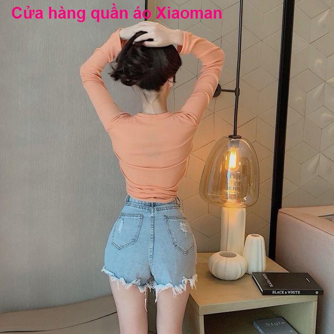 Hồng Kông hương vị sang trọng hoang dã cổ chữ V dây đeo chéo ngắn áo phông nữ mùa thu mới sexy mỏng mảnh mai dài tay