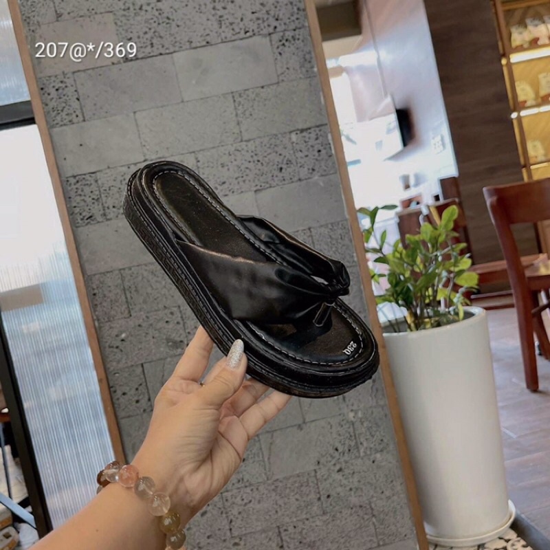 Dép bánh mì quai tông bản to siêu hot hit