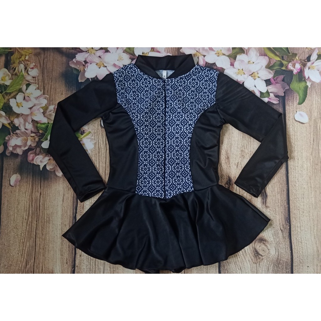 ĐỒ BƠI TAY DÀI NỮ CHỐNG NẮNG CÓ QUẦN VÁY RẤT TIỆN LỢI HỌA TIẾT XINH XẮN THỜI TRANG HÀNG CAO CẤP CHẤT VẢI BAO ĐẸP | BigBuy360 - bigbuy360.vn