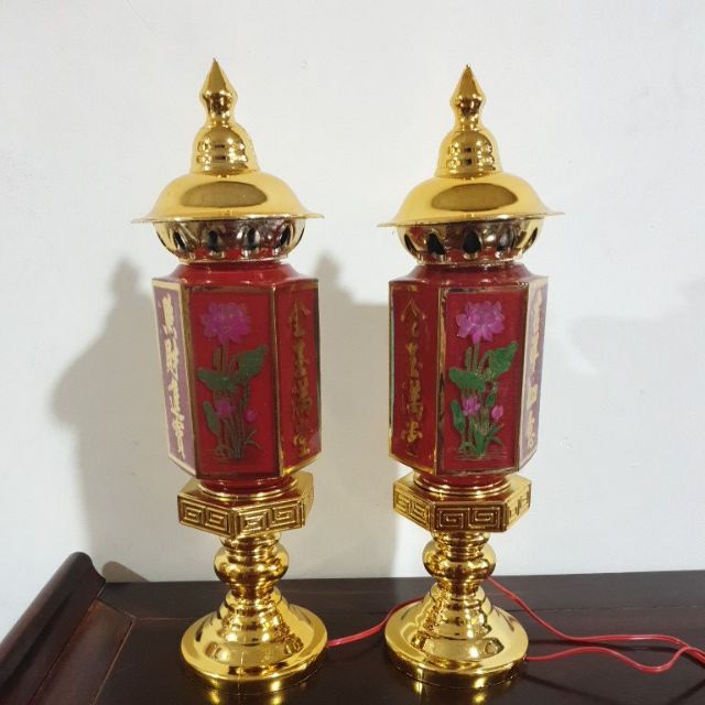 Cặp đèn thờ phú quý ( loại đại )