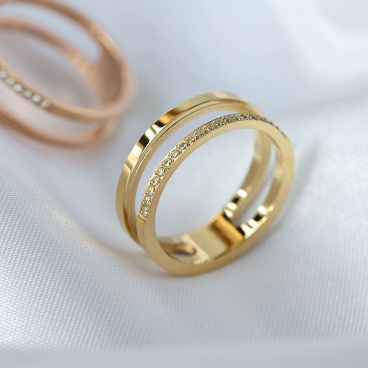 Nhẫn nữ titan rỗng hai lớp đính đá J4-102 - CAM KẾT KHÔNG BAY MÀU