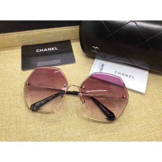 Kính nữ . Giá bất ngờ