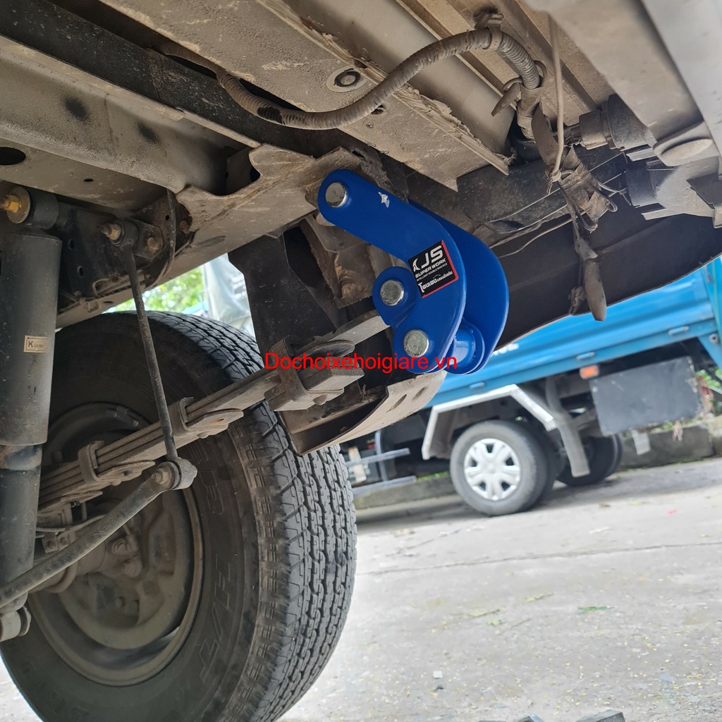 Cùm nhíp chống giật xóc độ êm xe Ford Everest 2005-2014