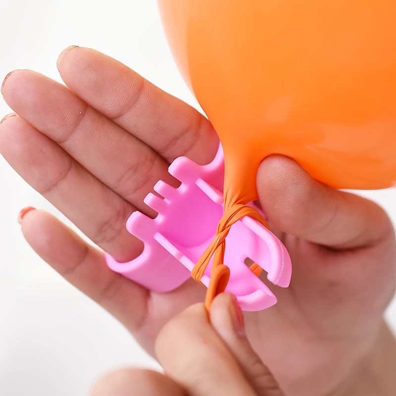 1 Dụng Cụ Buộc Bong Bóng Tiện Lợi
