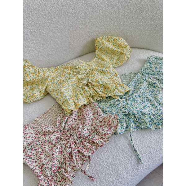 (cam thường ảnh trải sàn, hoả tốc)🥗NAOMI_CROPTOP(ÁO HOA NHÚN NGỰC TAY PHỒNG)